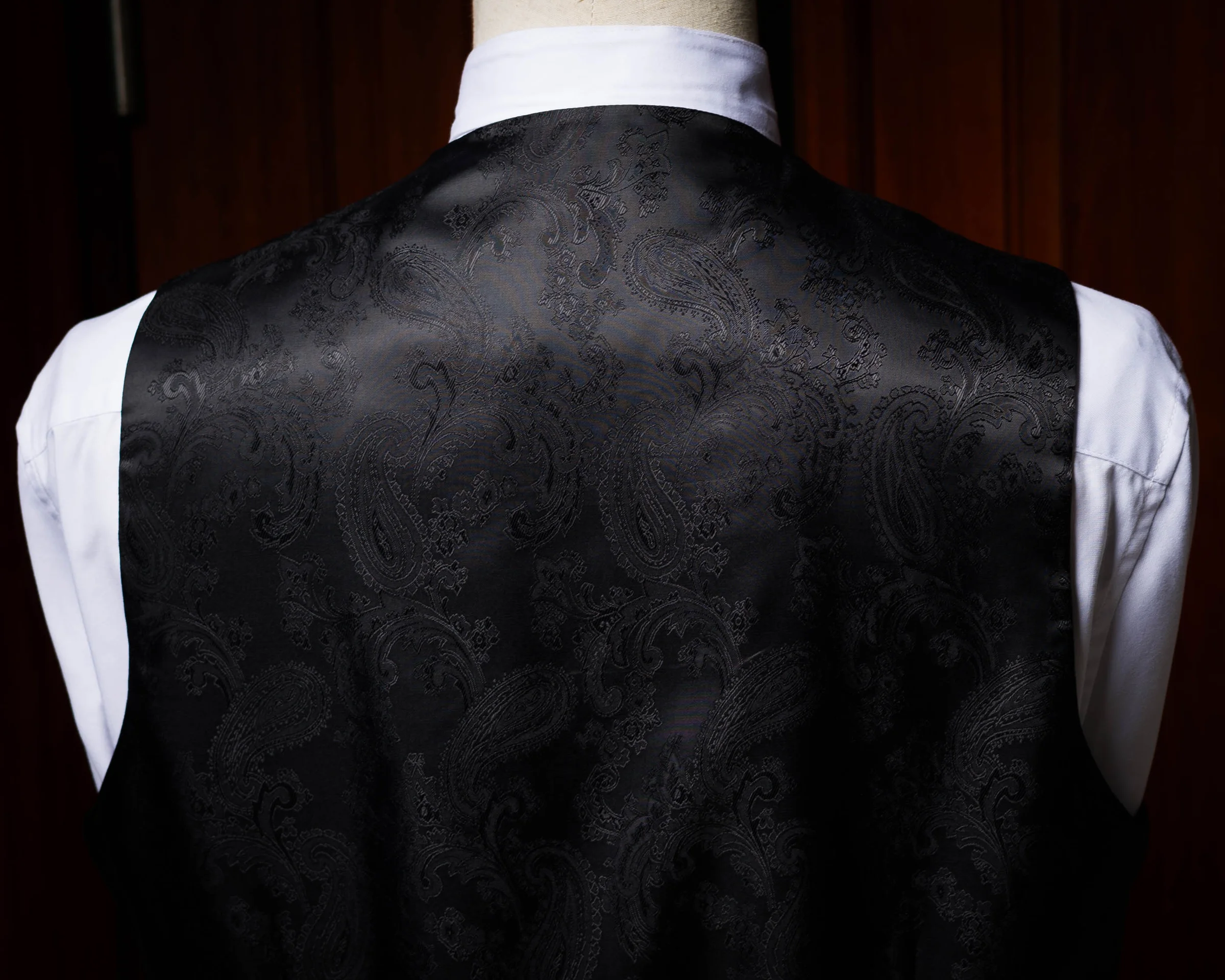 Bespoke tailoring at Be Li Tailor, Hoi An