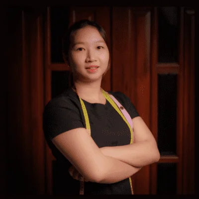 Hanh — Salesperson, Be Li Tailor